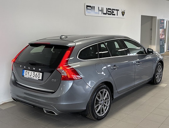 Volvo V60 4 of 20