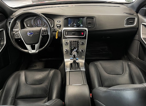 Volvo V60 8 of 20