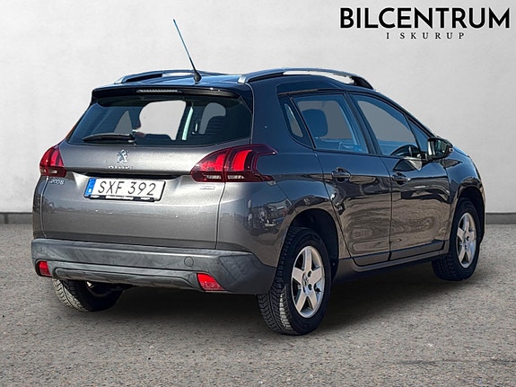 Peugeot 2008 2 of 5