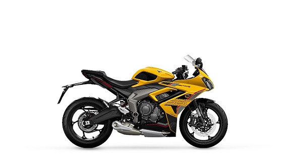 Triumph Daytona 4 of 5