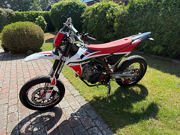 Fantic 125-4T 3 of 5