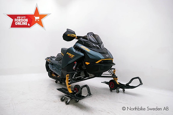 Ski-Doo MXZ XRS 850 E-tec *DEMO* 2 of 14