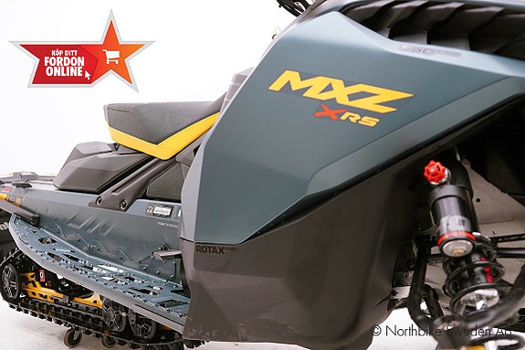 Ski-Doo MXZ XRS 850 E-tec *DEMO* 10 of 14