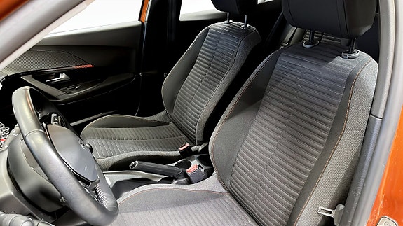 Peugeot 2008 8 of 12