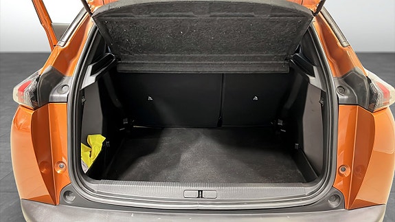 Peugeot 2008 12 of 12