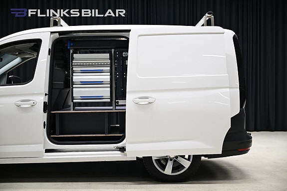 Volkswagen Caddy Maxi 6 of 30