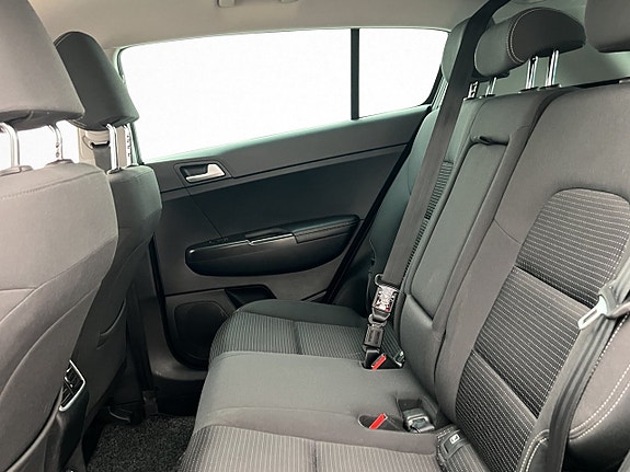 Kia Sportage 25 of 30