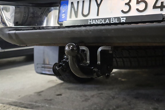 Volkswagen Amarok 7 of 27