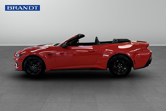 Ford Mustang 5 of 13