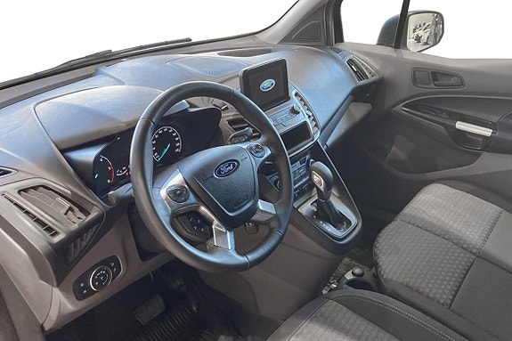 Ford Transit Connect 4 of 5