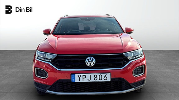 Volkswagen T-Roc 4 of 15