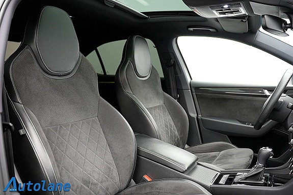 Skoda Superb 16 of 30