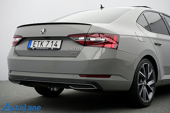 Skoda Superb 12 of 30