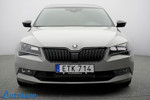 Skoda Superb 11 of 30