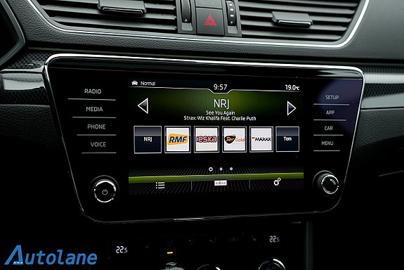 Skoda Superb 25 of 30