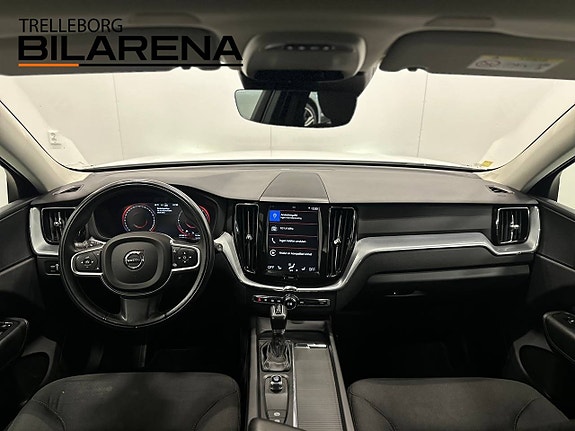 Volvo XC60 13 of 23
