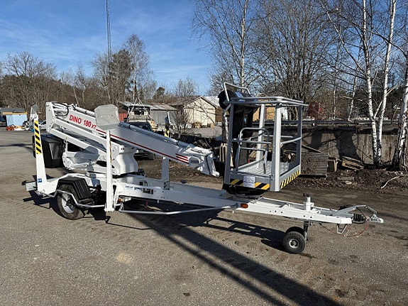 Dino 180XT – 2007 – Mycket fint skick – Klar för jobb