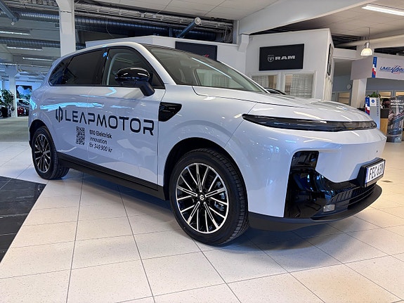 Leapmotor B10 7 of 26