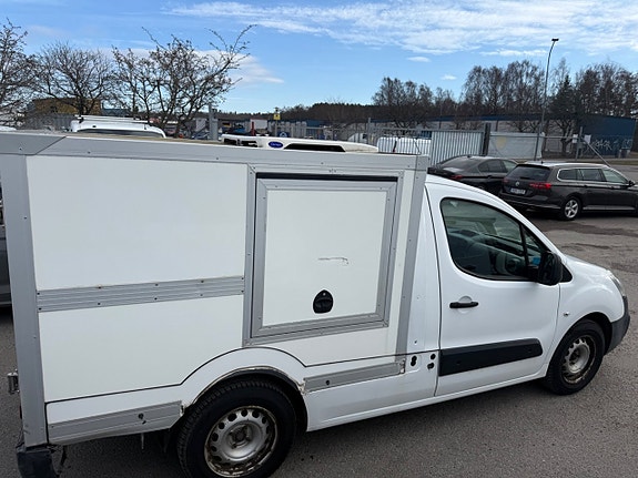 Peugeot Partner 4 of 5