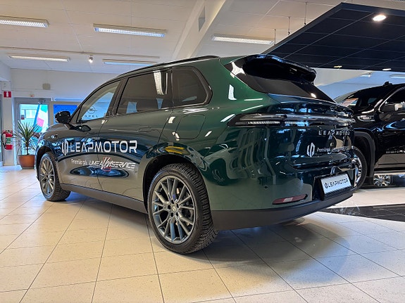 Leapmotor C10 2 of 5