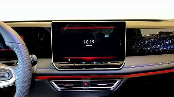 Volkswagen Tiguan 10 of 13