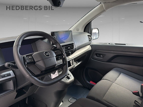 Opel Vivaro 7 of 18