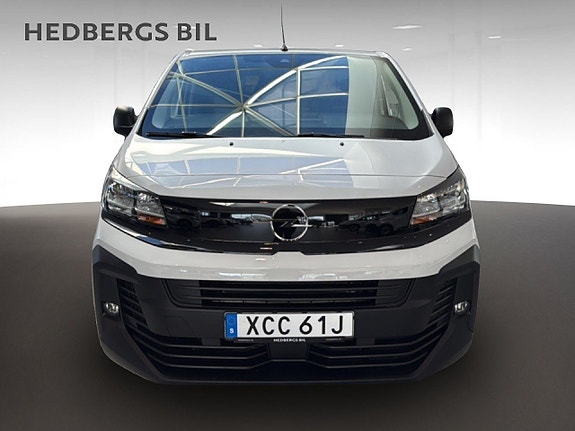 Opel Vivaro 5 of 5