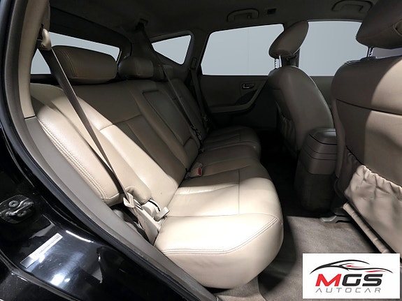 Nissan Murano 12 of 19