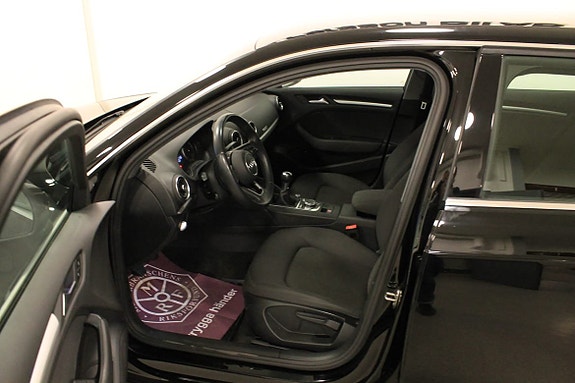 Audi A3 7 of 9