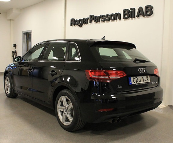 Audi A3 3 of 9