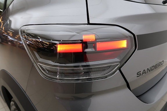 Dacia Sandero Stepway 7 of 22