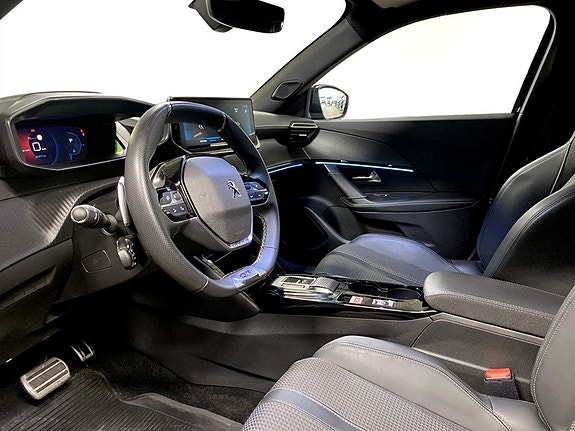 Peugeot 2008 5 of 5