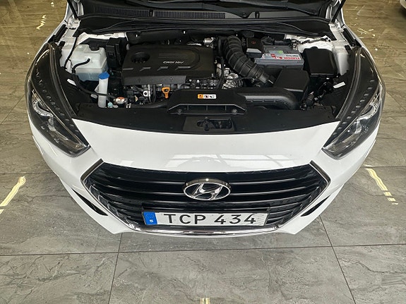 Hyundai i40 13 of 21
