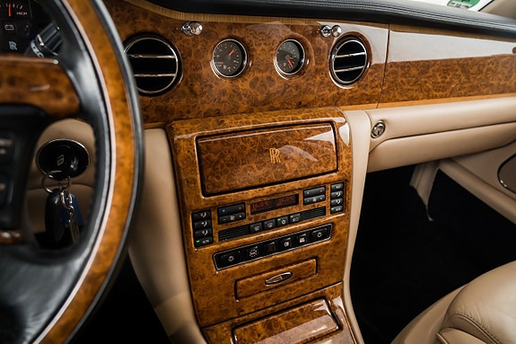 Rolls Royce Silver Seraph 23 of 30