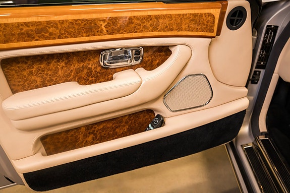Rolls Royce Silver Seraph 29 of 30