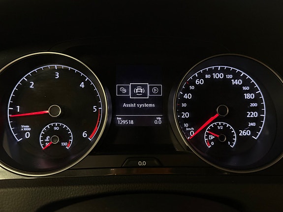Volkswagen Golf Alltrack 16 of 17