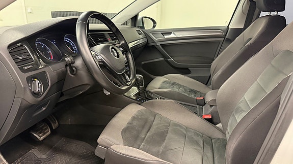 Volkswagen Golf Alltrack 7 of 17