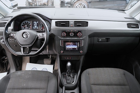 Volkswagen Caddy Maxi 11 of 24
