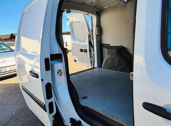 Renault Kangoo Express 9 of 12