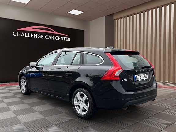 Volvo V60 5 of 18