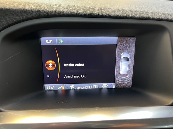 Volvo V60 17 of 18