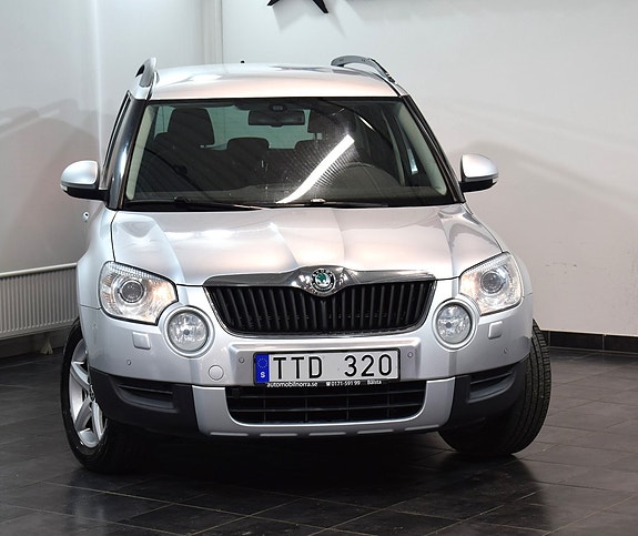 Skoda Yeti 2 of 16