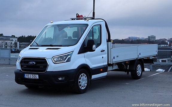 Ford Transit 3 of 5