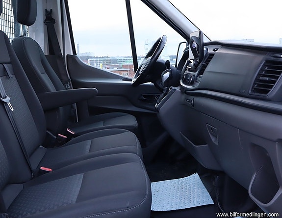 Ford Transit 9 of 20