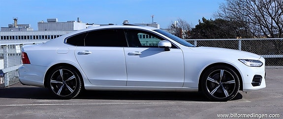 Volvo S90 23 of 25