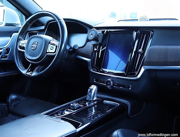 Volvo S90 7 of 25