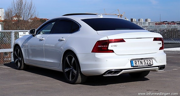 Volvo S90 4 of 25