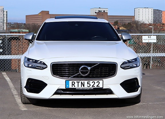 Volvo S90 25 of 25