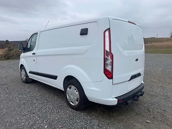 Ford Transit Custom 6 of 10