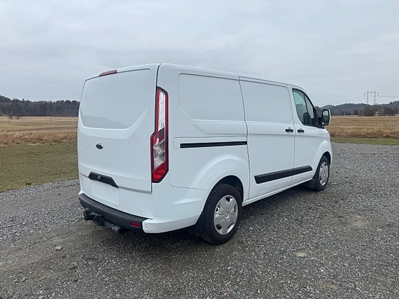 Ford Transit Custom 5 of 5
